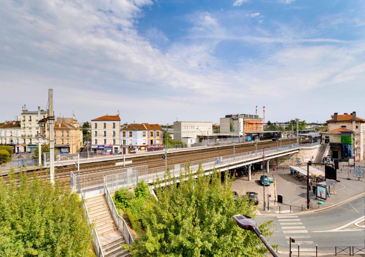 Au Pied De La Gare Aux Portes De Paris Vitry-sur-Seine Exterior photo